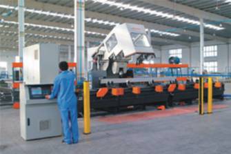 SBZ150多功能程序控制型材加工中心（德国）